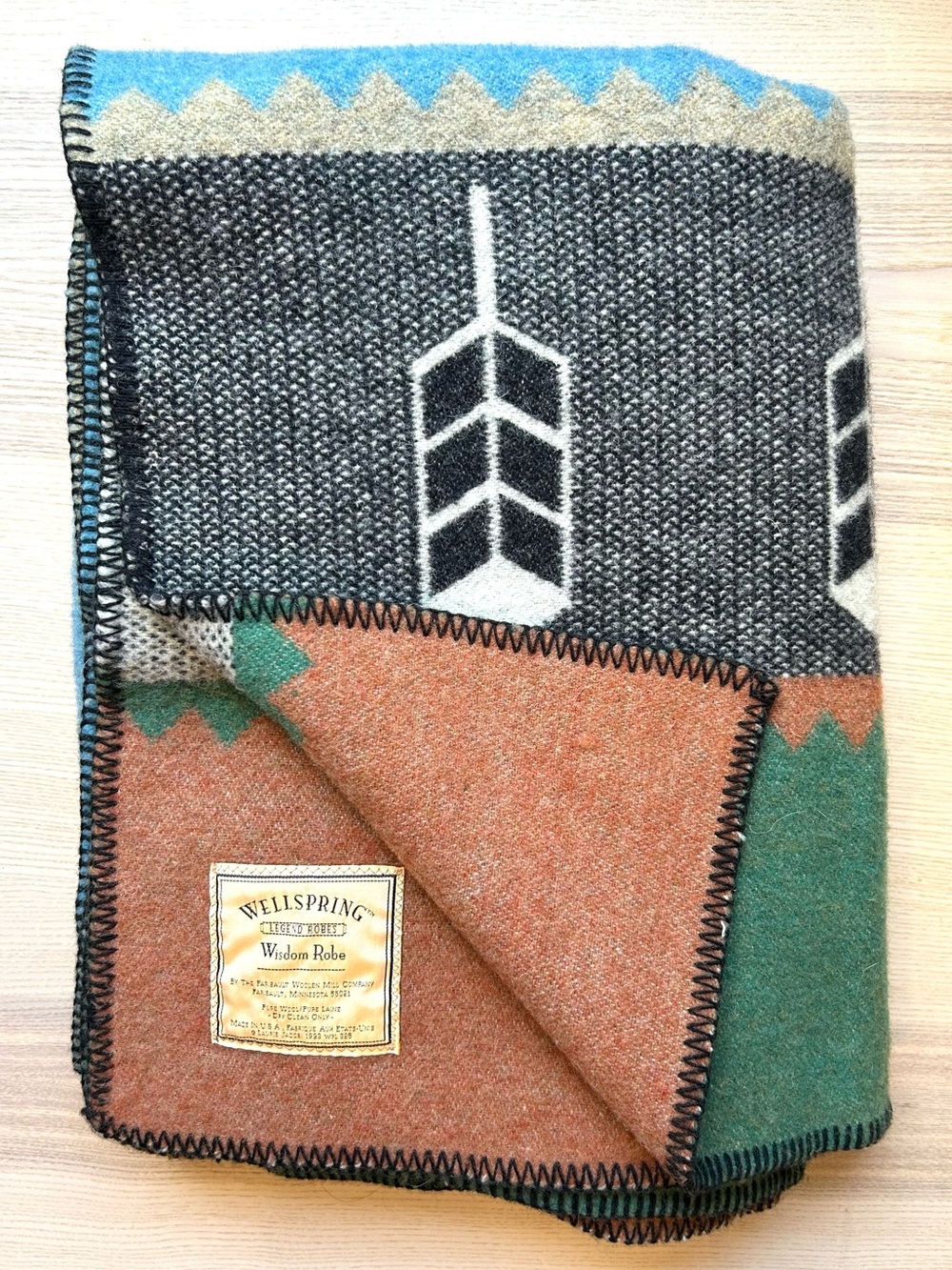 Wellspring Legend Wisdom Robe Laurie Jacobi 1993 Vintage Wool Blanket Faribault